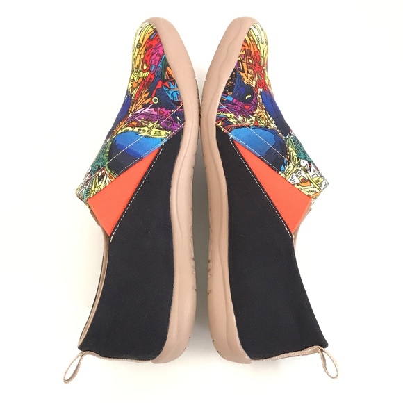 UIN No Body Artistic Slip-On Shoes Vibrant Loafers Women’s Size 10 - Picture 13 of 16